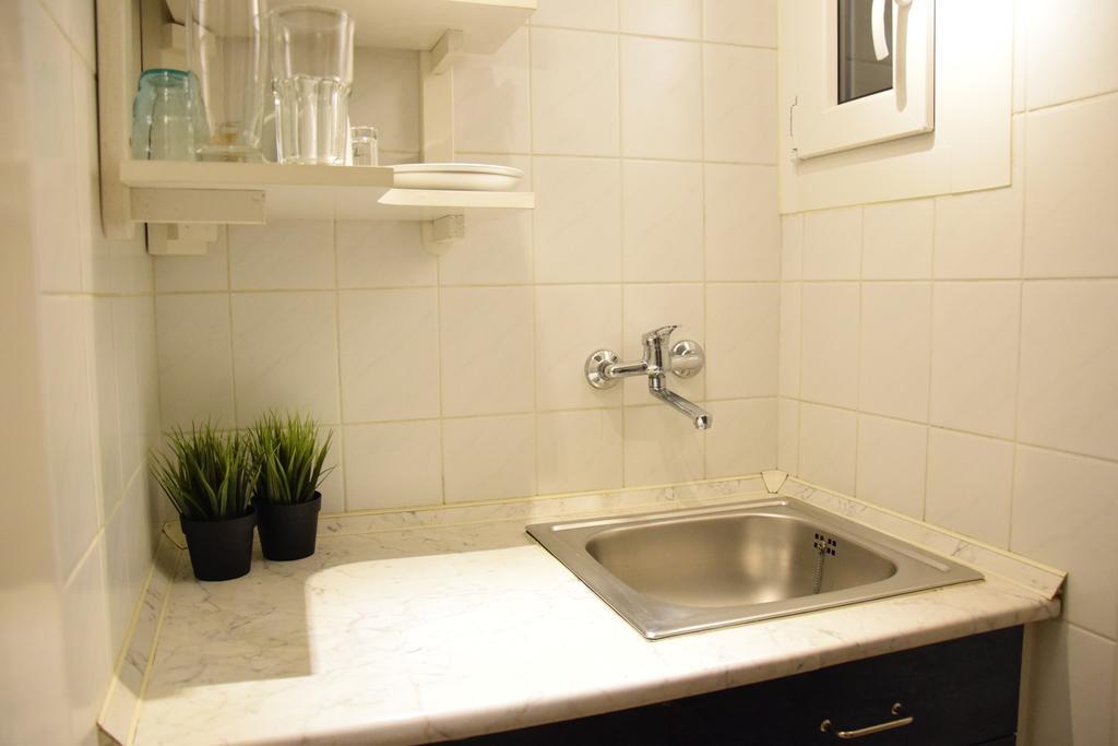 Budget Apartment By Hi5 - Vaci Street 44 부다페스트 외부 사진