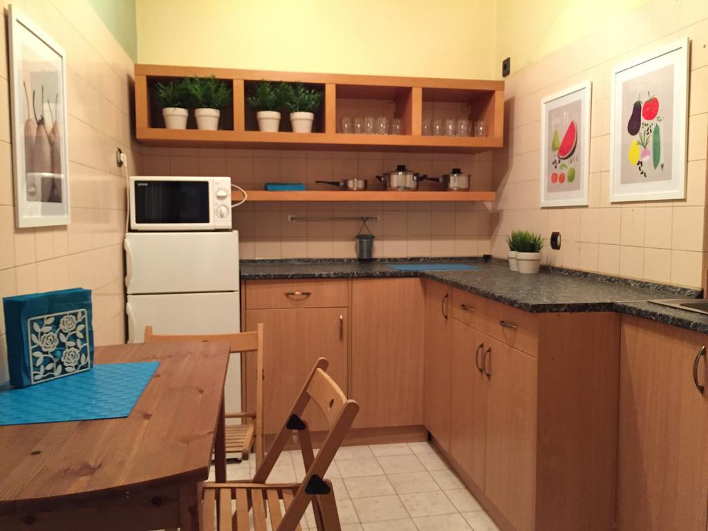 Budget Apartment By Hi5 - Vaci Street 44 부다페스트 외부 사진