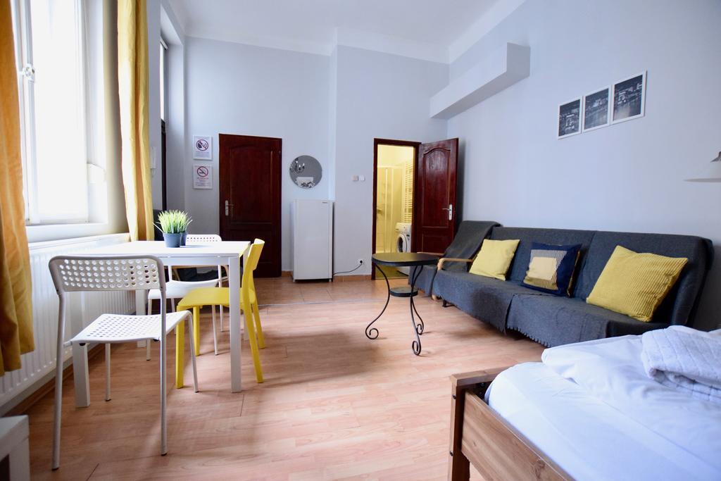 Budget Apartment By Hi5 - Vaci Street 44 부다페스트 외부 사진