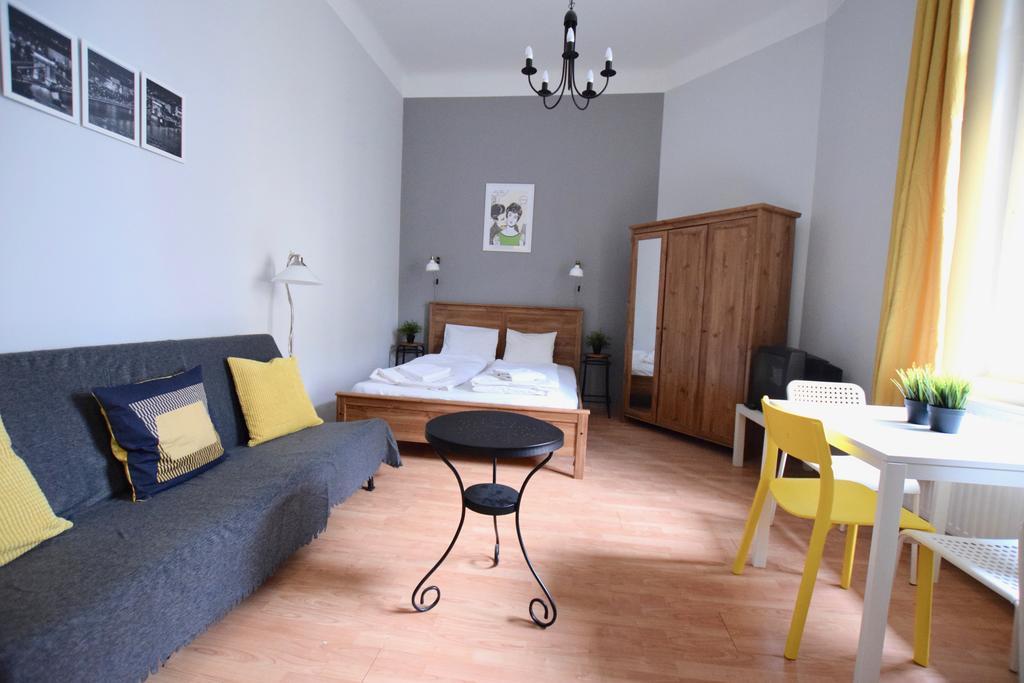 Budget Apartment By Hi5 - Vaci Street 44 부다페스트 외부 사진